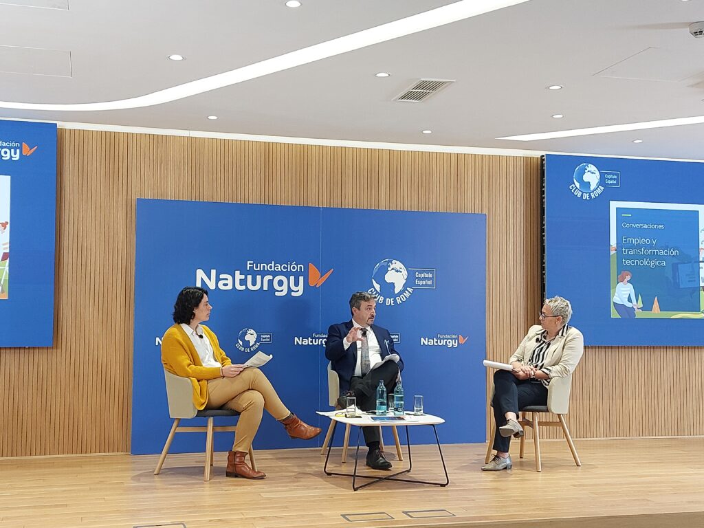 Ponentes durante una nueva conversación entre expertos organizada por Fundación Naturgy y Club de Roma